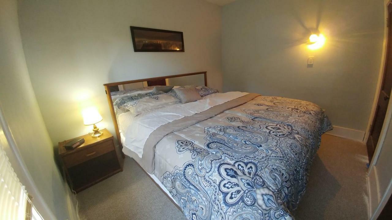 Spacious Frontier Park Apartment Erie Ngoại thất bức ảnh